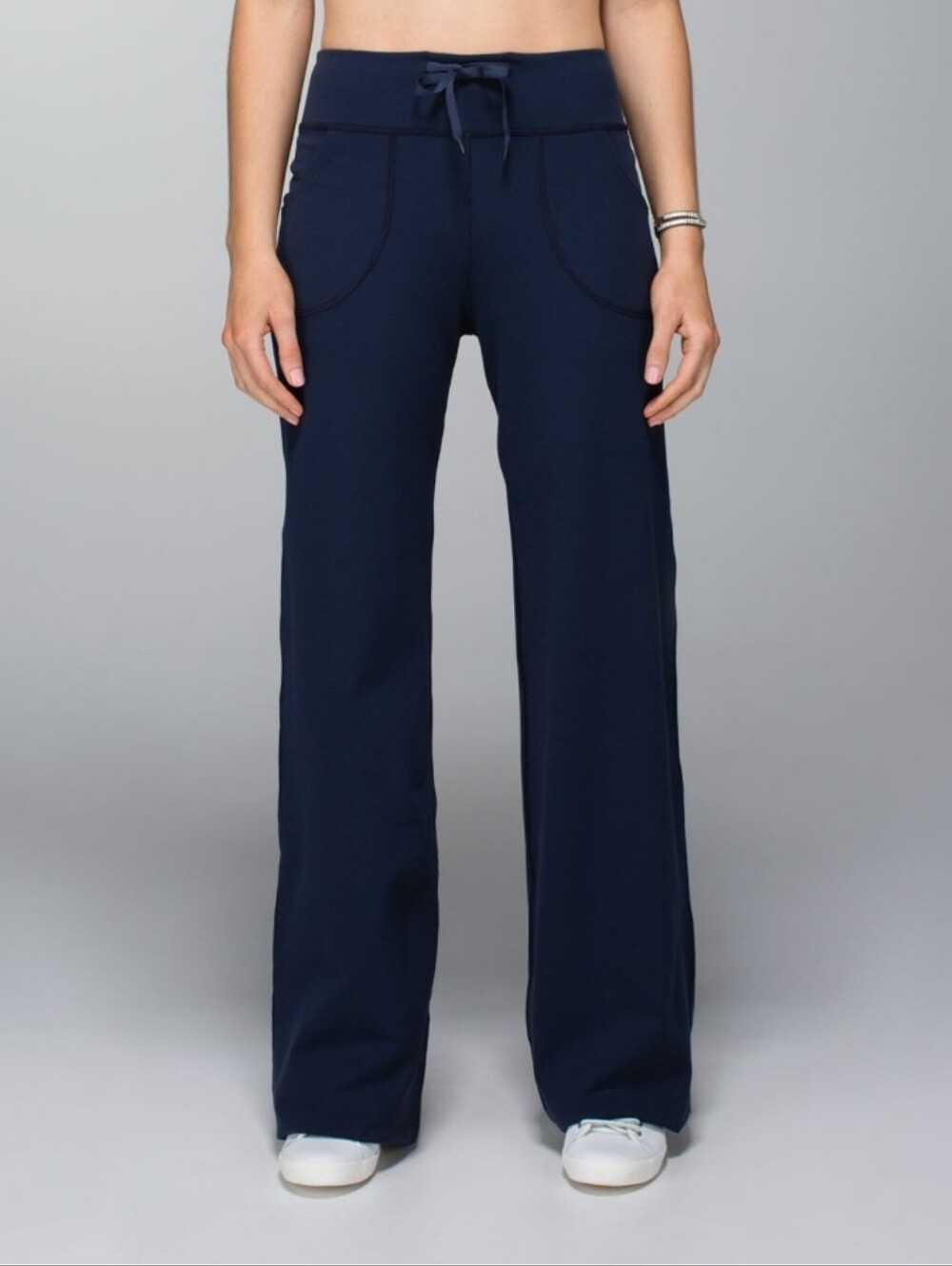 Lululemon Womens |12| Still Wide Leg High Rise Luon Pant in Inkwell 2010s